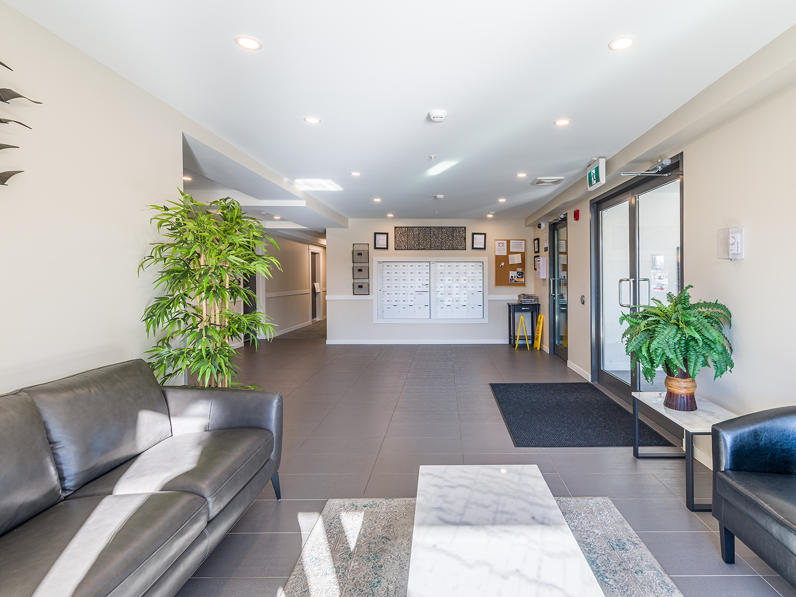 Bayside Manor Apartments Devon Properties