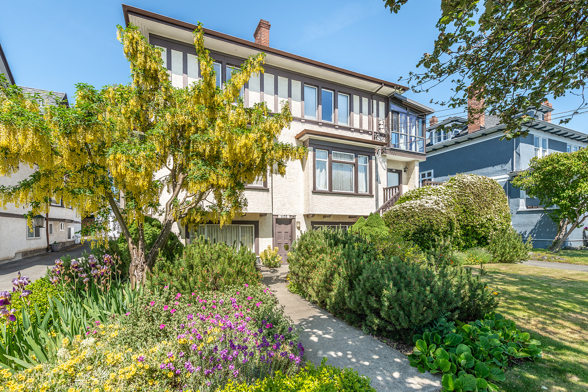 1132 McClure Apartments Devon Properties