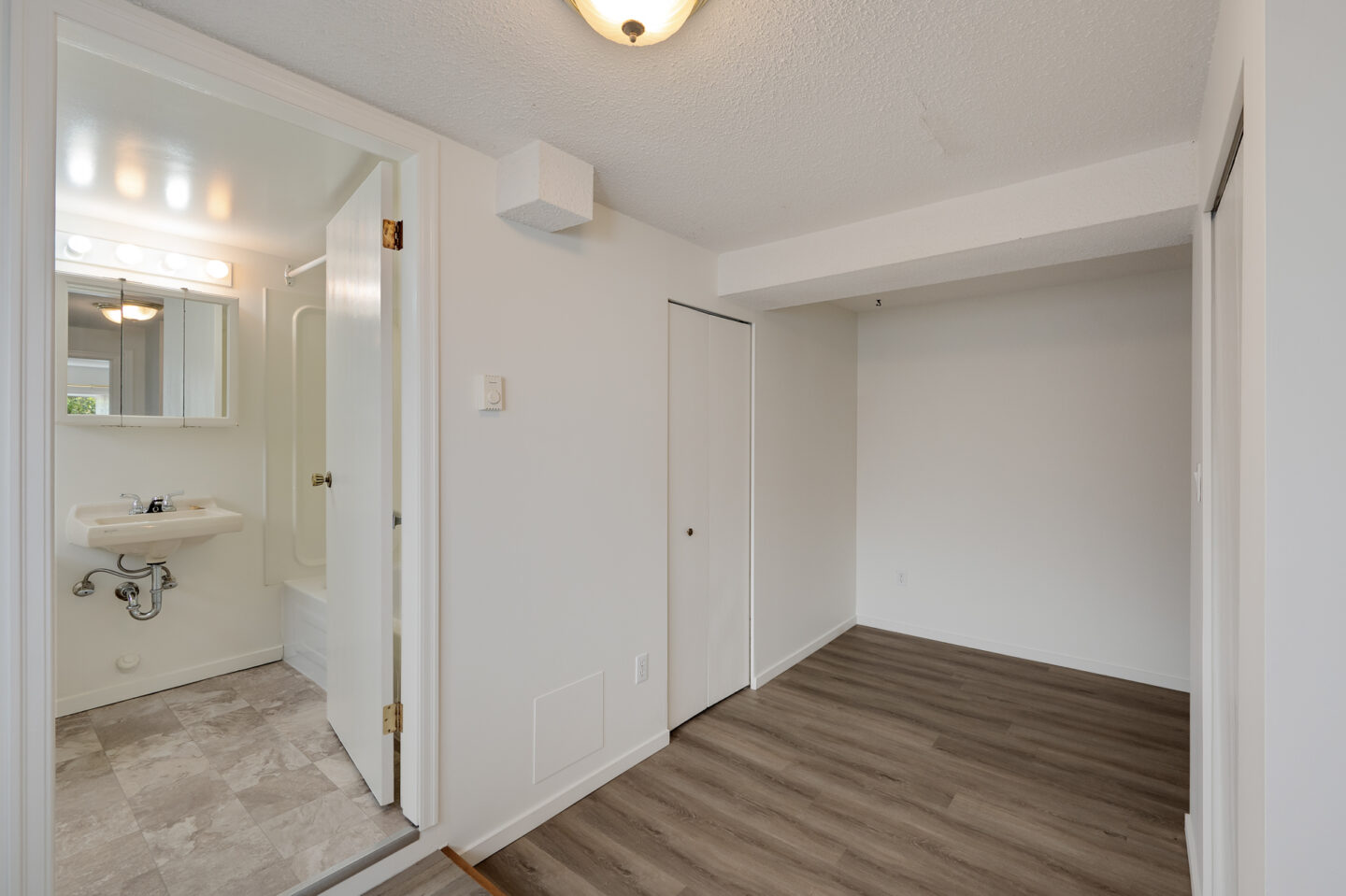 1132 McClure Apartments Devon Properties