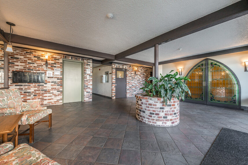 Royal Lancer Apartments Devon Properties