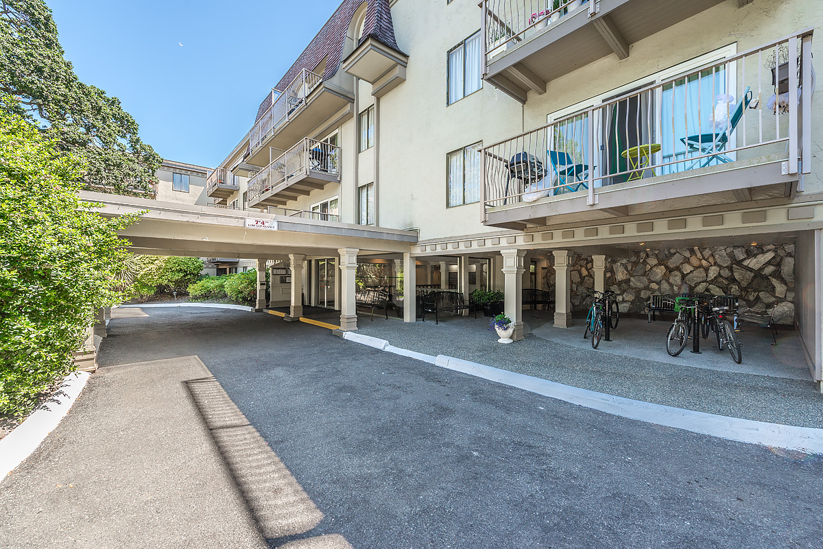 Fernwood Manor Apartments Devon Properties