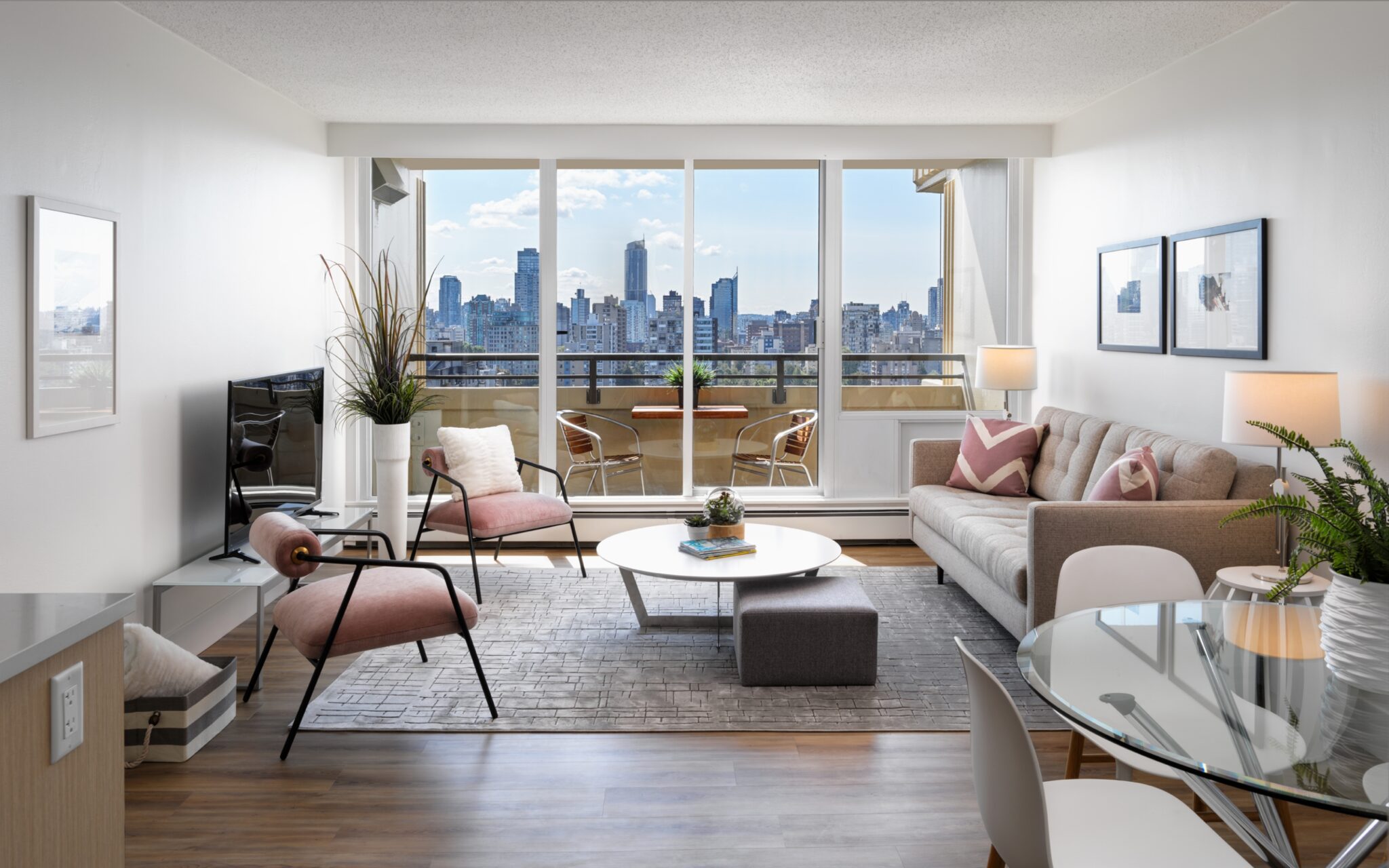 Shoreline West End Apartments | Apartments in Vancouver | Devon Properties