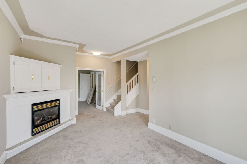 1814 Oak Bay Avenue Apartments Devon Properties