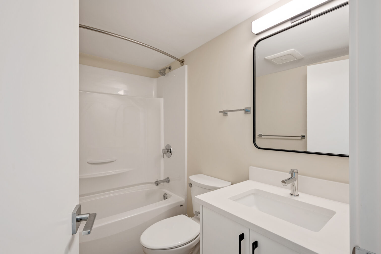 Lamplighter Apartments Devon Properties