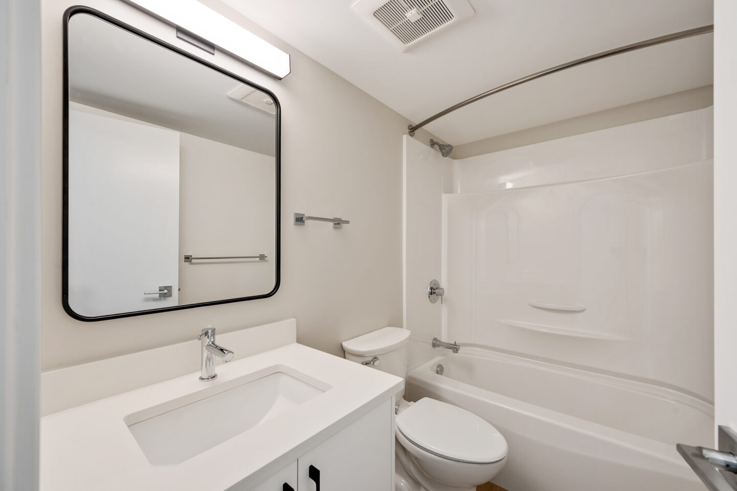 Lamplighter Apartments Devon Properties