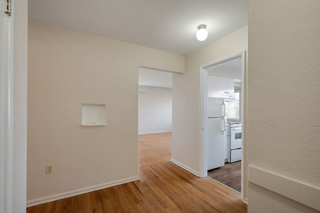 Lorraine Apartments Devon Properties