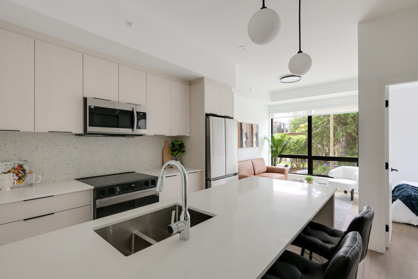 Find a Penthouse Apartment for Rent in Singapore - Penthouse View Apartment With Keyless Entry And Pet-Friendly Features